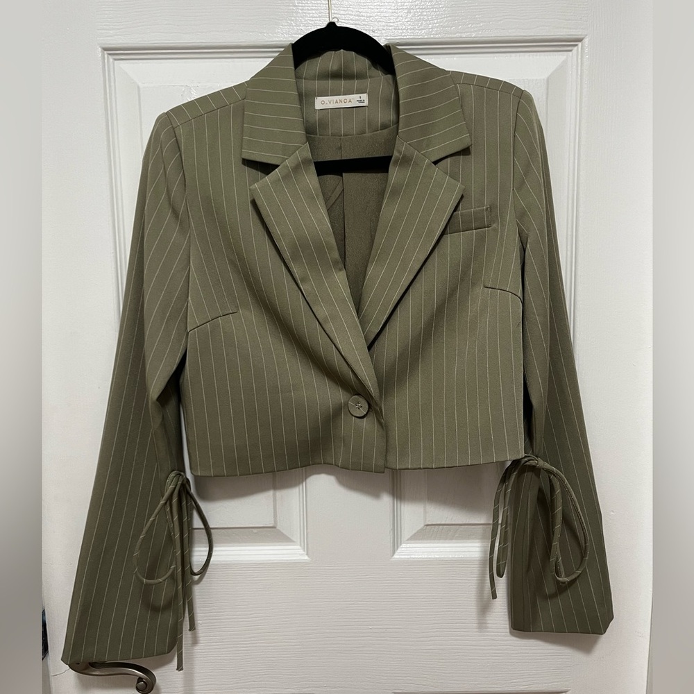 Cropped Blazer - image 1